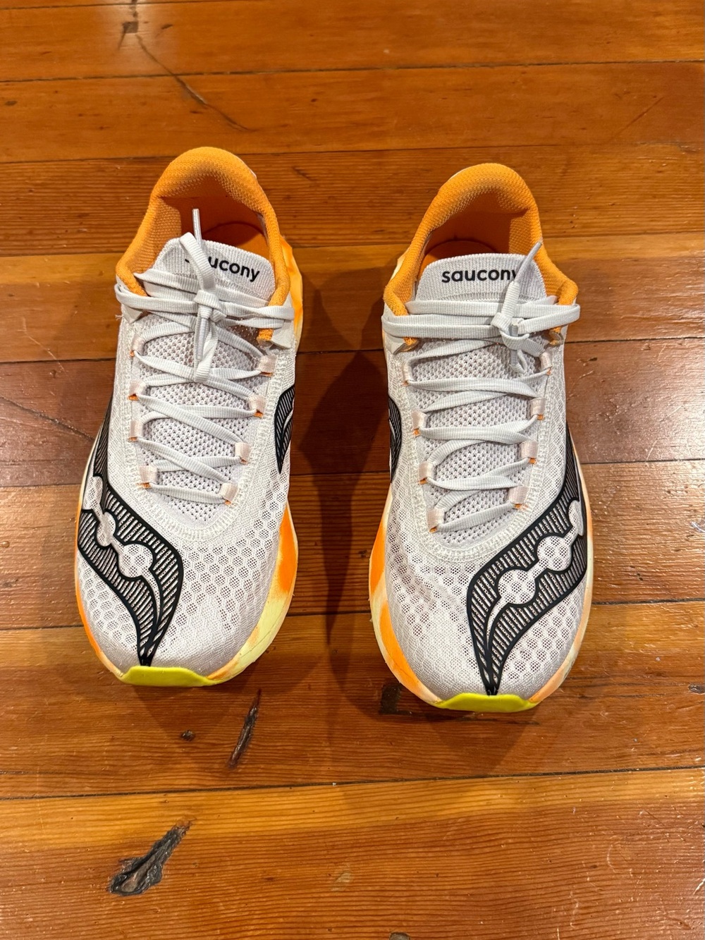 Men’s Saucony Endorphin Pro 4 size 9.5 - Picture 2 of 6